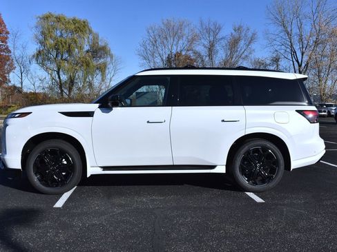 Used 2026 INFINITI QX80 4WD w/ Sport Exterior Package image 2