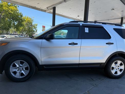 Used 2014 Ford Explorer FWD image 11