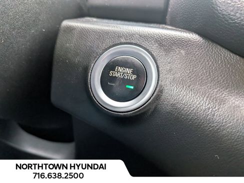 Used 2019 GMC Terrain SLE w/ Driver Convenience Package image 19