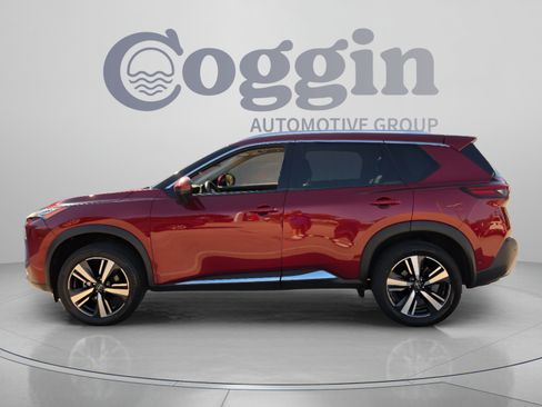 Used 2023 Nissan Rogue Platinum w/ Platinum Premium Package AWD/4WD image 2