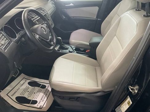 Certified 2021 Volkswagen Tiguan SE R-Line AWD/4WD image 14
