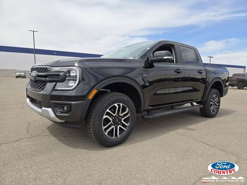 New 2025 Ford Ranger Lariat w/ Convenience Package AWD/4WD image 2