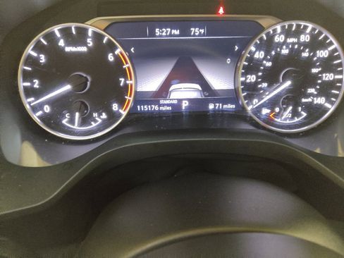 Used 2021 Nissan Rogue SV FWD image 23