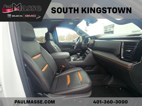 Used 2023 GMC Sierra 1500 AT4 w/ AT4 Premium Package image 18
