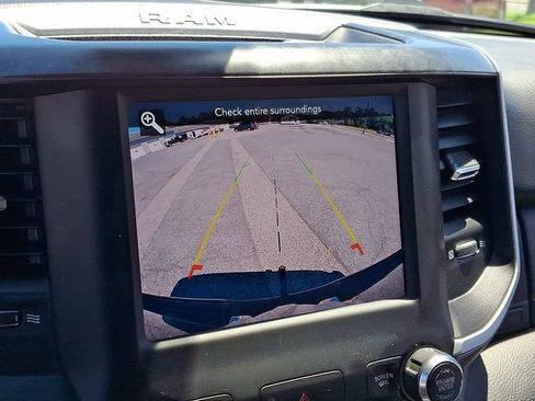 Used 2021 RAM 1500 Big Horn AWD/4WD image 18