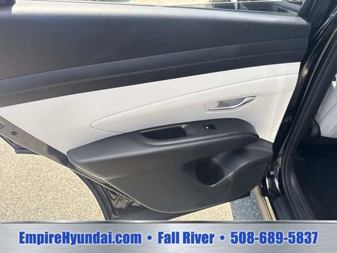 Used 2025 Hyundai Tucson Blue AWD/4WD image 15