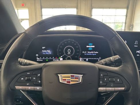 Used 2024 Cadillac Escalade ESV Sport w/ Heavy-Duty Trailer Package AWD/4WD image 17