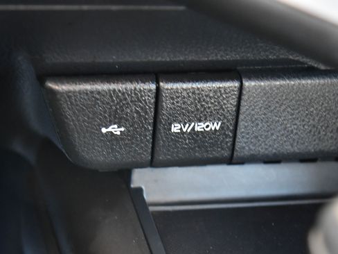 Used 2023 Toyota Camry SE FWD image 23