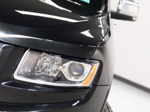 Used 2014 Jeep Grand Cherokee Limited image 7