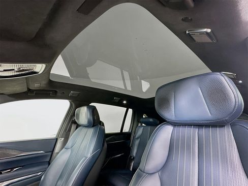 Used 2025 Cadillac Escalade IQ Sport 2 w/ LPO, ONYX Package image 24