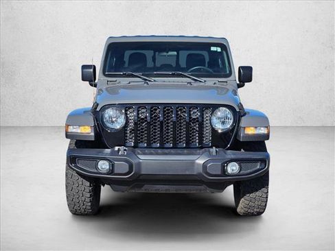 Used 2023 Jeep Gladiator Willys image 2