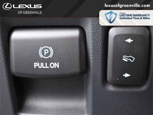 Used 2022 Ford Expedition Platinum image 16