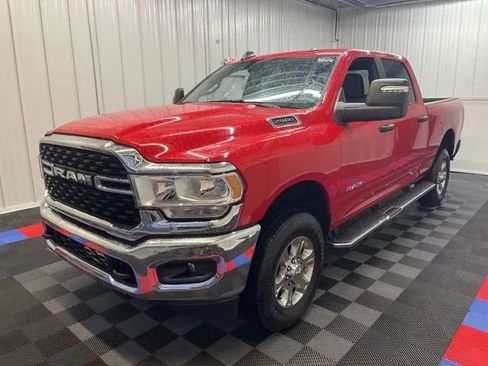 Used 2024 RAM 2500 Big Horn w/ Bed Utility Group image 6