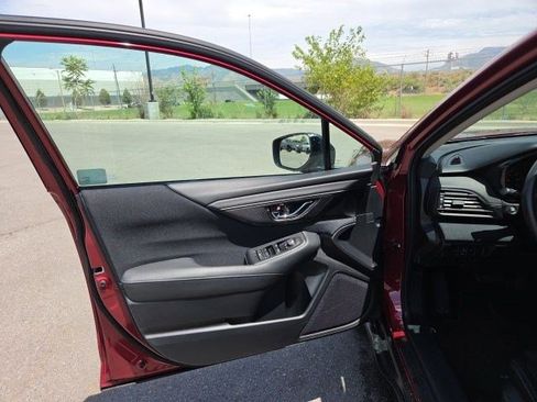 Used 2023 Subaru Outback Premium AWD/4WD image 10