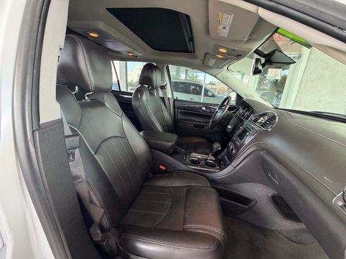 Used 2017 Buick Enclave Premium w/ Experience Buick Package FWD image 16