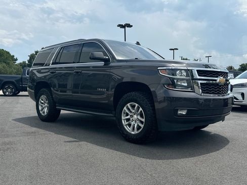 Used 2018 Chevrolet Tahoe LT AWD/4WD image 2