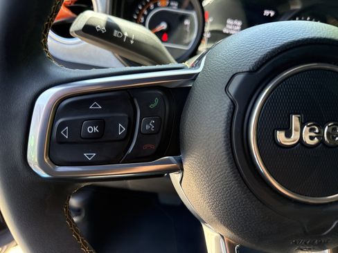 Used 2024 Jeep Wrangler Unlimited Sahara AWD/4WD image 25