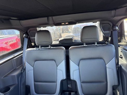 Used 2024 Ford Bronco Black Diamond image 9