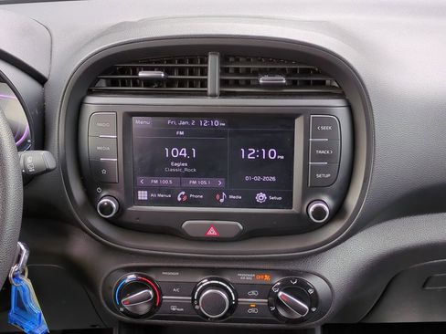 Certified 2024 Kia Soul LX w/ Option Group 015 image 17