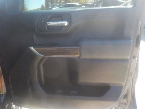 Used 2019 Chevrolet Silverado 1500 LT image 29