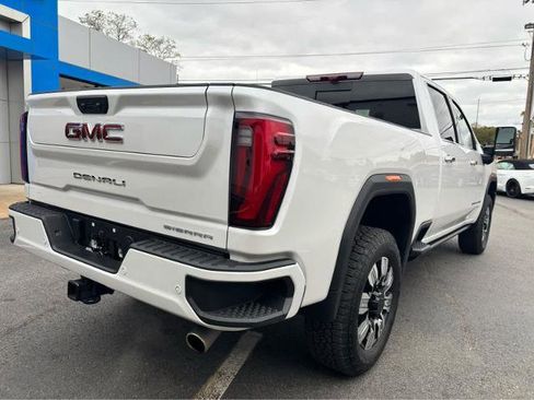 Used 2025 GMC Sierra 2500 Denali w/ Denali Reserve Package image 10