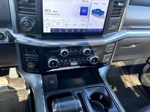 Used 2021 Ford F150 Lariat w/ Equipment Group 502A High image 27