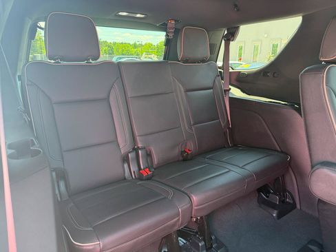 Used 2024 Chevrolet Tahoe Premier RWD image 22