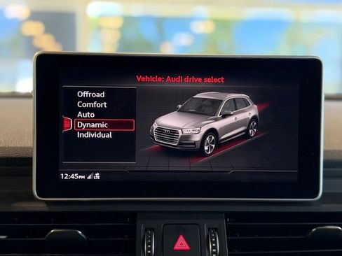 Used 2018 Audi SQ5 Prestige w/ Prestige Package AWD/4WD image 31