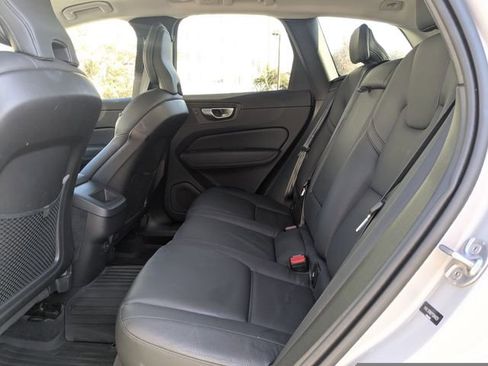 Certified 2023 Volvo XC60 B5 Plus w/ Protection Package Premier image 18