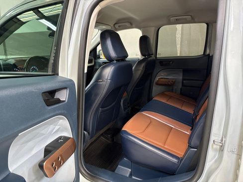 Used 2022 Ford Maverick Lariat w/ Lariat Luxury Package image 33