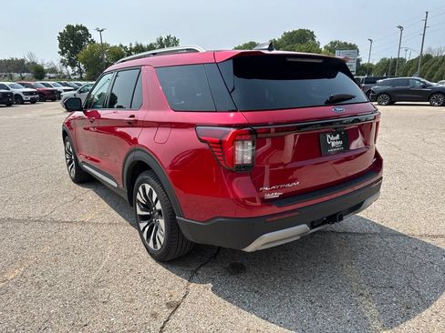 Used 2026 Ford Explorer Platinum w/ LUX Leather Package AWD/4WD image 5
