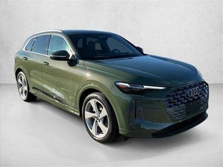 Used 2025 Audi Q5 Prestige video 3