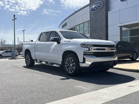 Used 2019 Chevrolet Silverado 1500 LT w/ All-Star Edition image 10