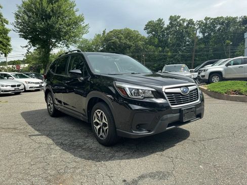 Used 2020 Subaru Forester Premium AWD/4WD image 7