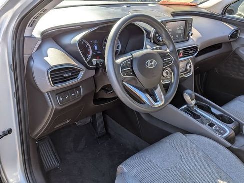 Used 2019 Hyundai Santa Fe SE image 13