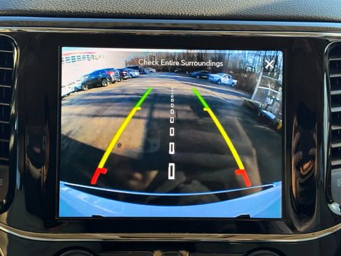 Used 2020 Jeep Grand Cherokee Limited image 30