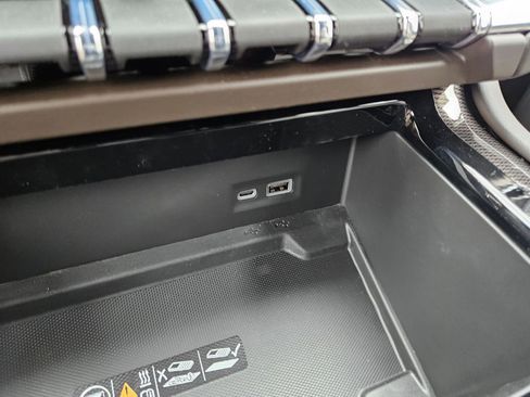 New 2026 GMC Yukon XL Elevation image 20