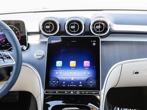 New 2025 Mercedes-Benz C 300 4MATIC Sedan image 11