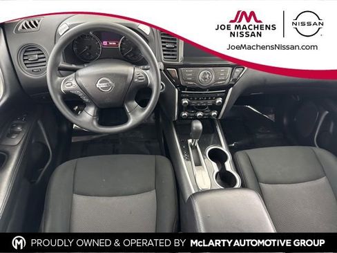 Used 2020 Nissan Pathfinder S FWD image 22