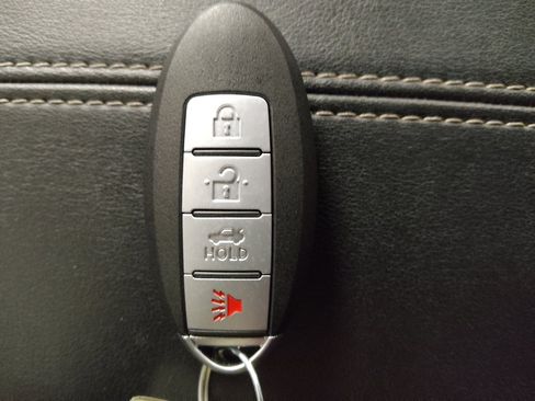 Used 2022 Nissan Sentra SV w/ Trunk Package FWD image 32