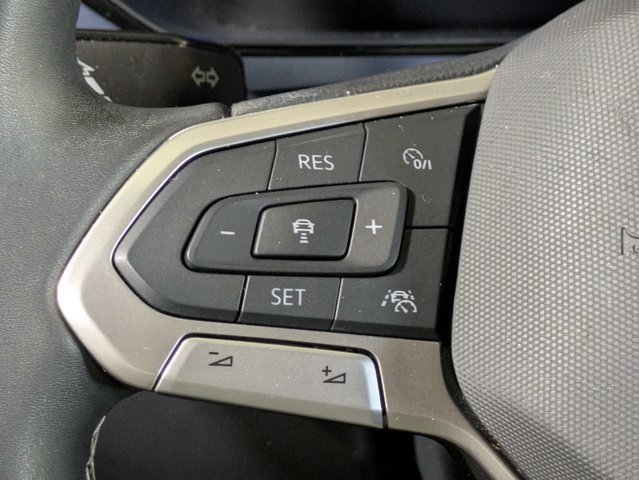 Used 2024 Volkswagen Taos SE AWD/4WD image 25