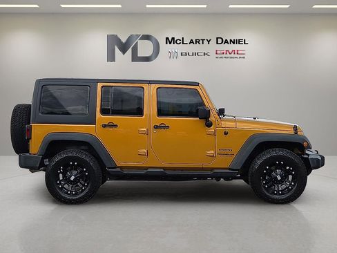 Used 2014 Jeep Wrangler Unlimited Sport w/ Trailer Tow Group AWD/4WD image 6