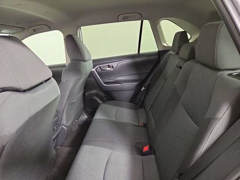 Used 2025 Toyota RAV4 XLE AWD/4WD image 15