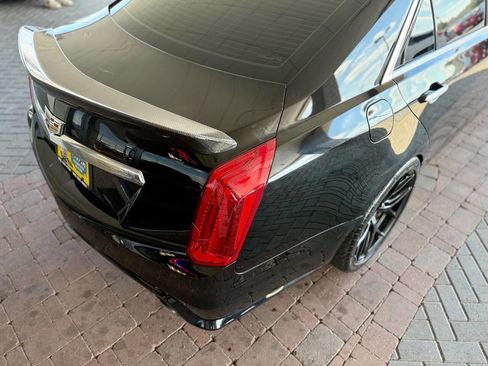 Used 2017 Cadillac CTS V w/ Luxury Package image 16