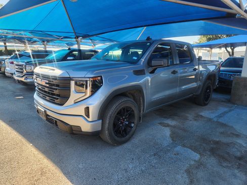 Used 2024 GMC Sierra 1500 Pro w/ Graphite Edition RWD image 2