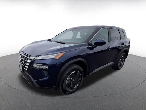 Used 2025 Nissan Rogue SV AWD/4WD image 8