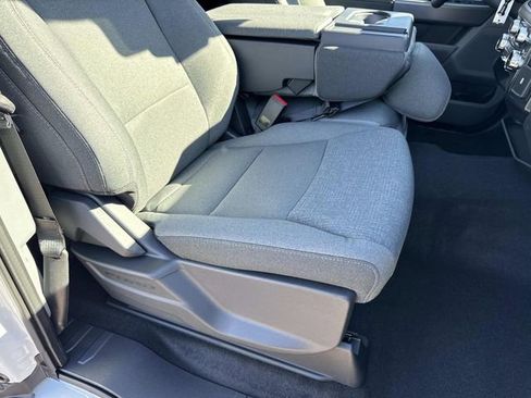 New 2026 Ford F150 XLT w/ XLT Chrome Appearance Package image 13