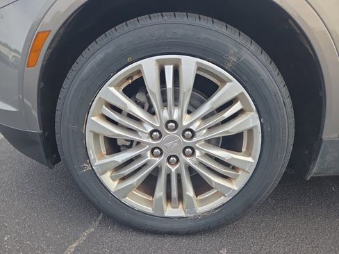 Used 2018 Cadillac XT5 Premium Luxury AWD/4WD image 31