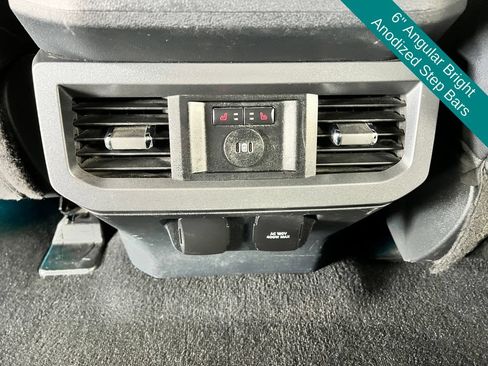 Used 2023 Ford F250 Lariat w/ Lariat Ultimate Package AWD/4WD image 20