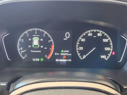 Used 2025 Honda Pilot Touring image 7